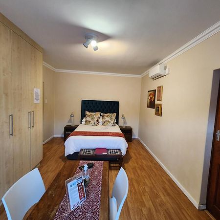 Jenvey House Selfcatering Apartments & Bnb Port Elizabeth Zewnętrze zdjęcie