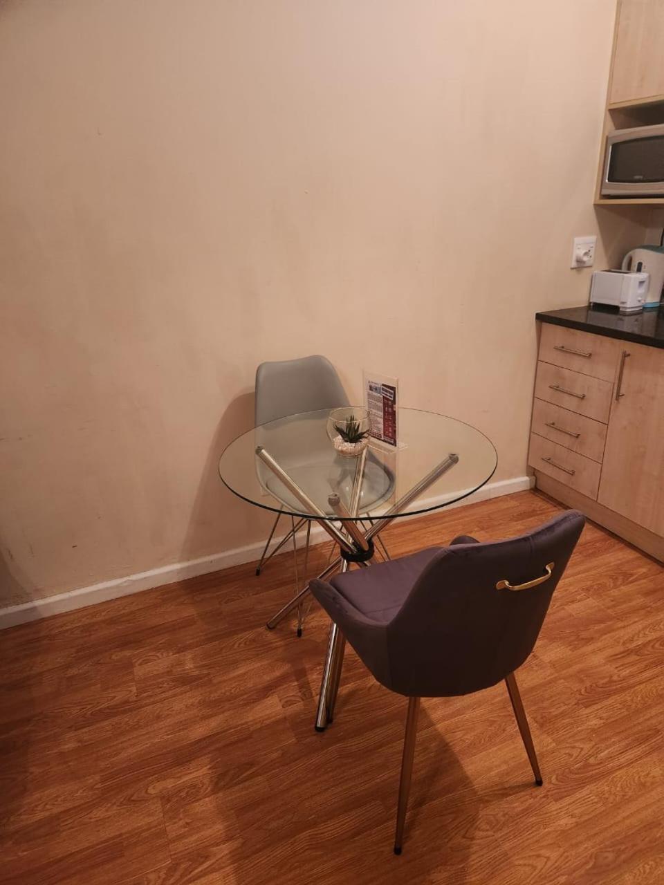 Jenvey House Selfcatering Apartments & Bnb Port Elizabeth Zewnętrze zdjęcie