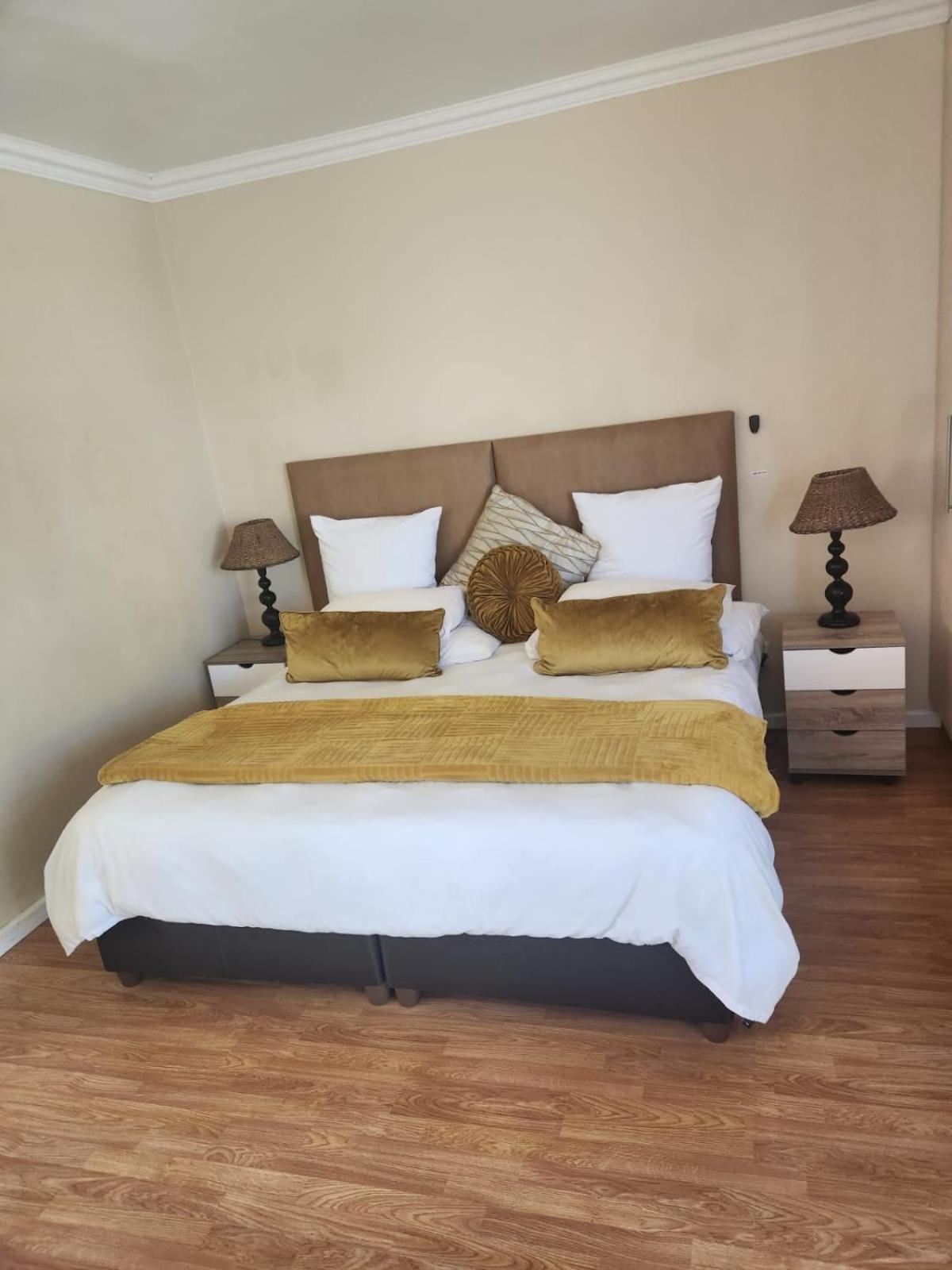 Jenvey House Selfcatering Apartments & Bnb Port Elizabeth Zewnętrze zdjęcie